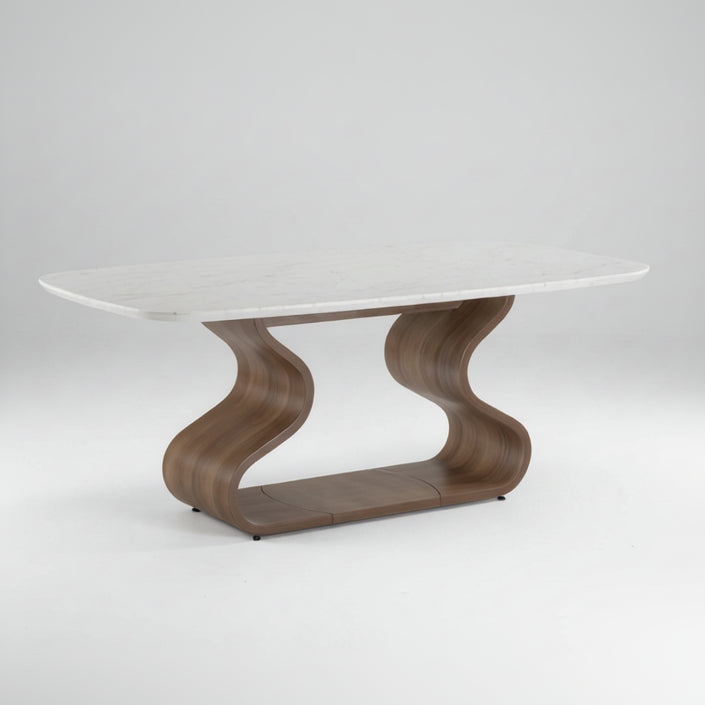 Mesa de jantar com tampo de vidro claro e base amadeirada curva
